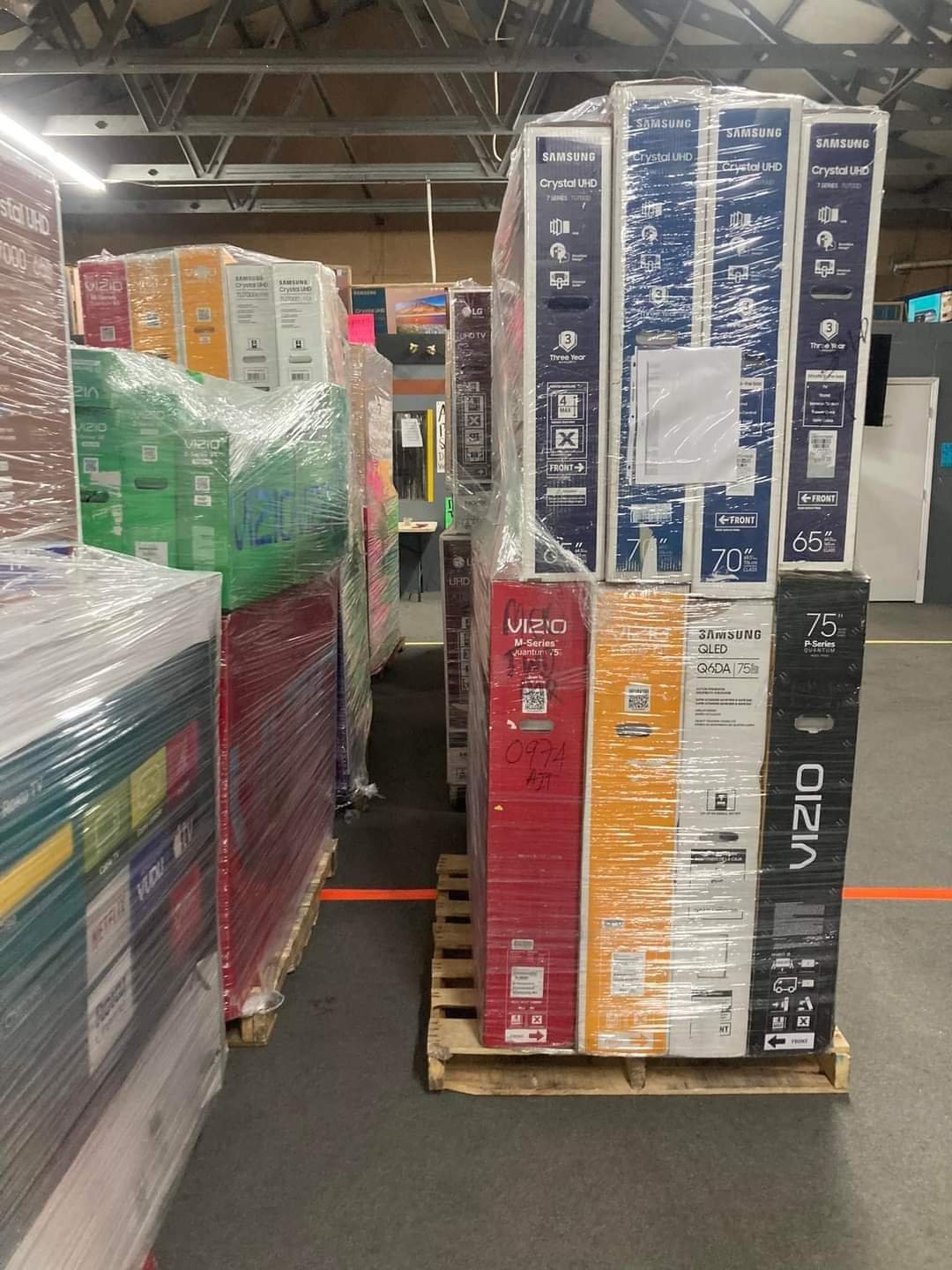 TV Pallets For Sale - Image 18