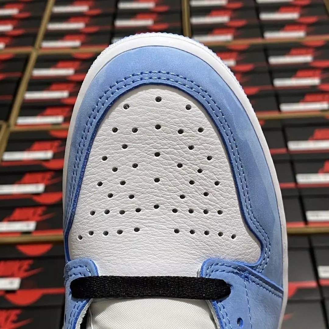 Authentic Nike shoes - Image 26