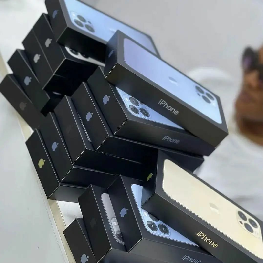 IPhone 13 pro max pallet - Image 5
