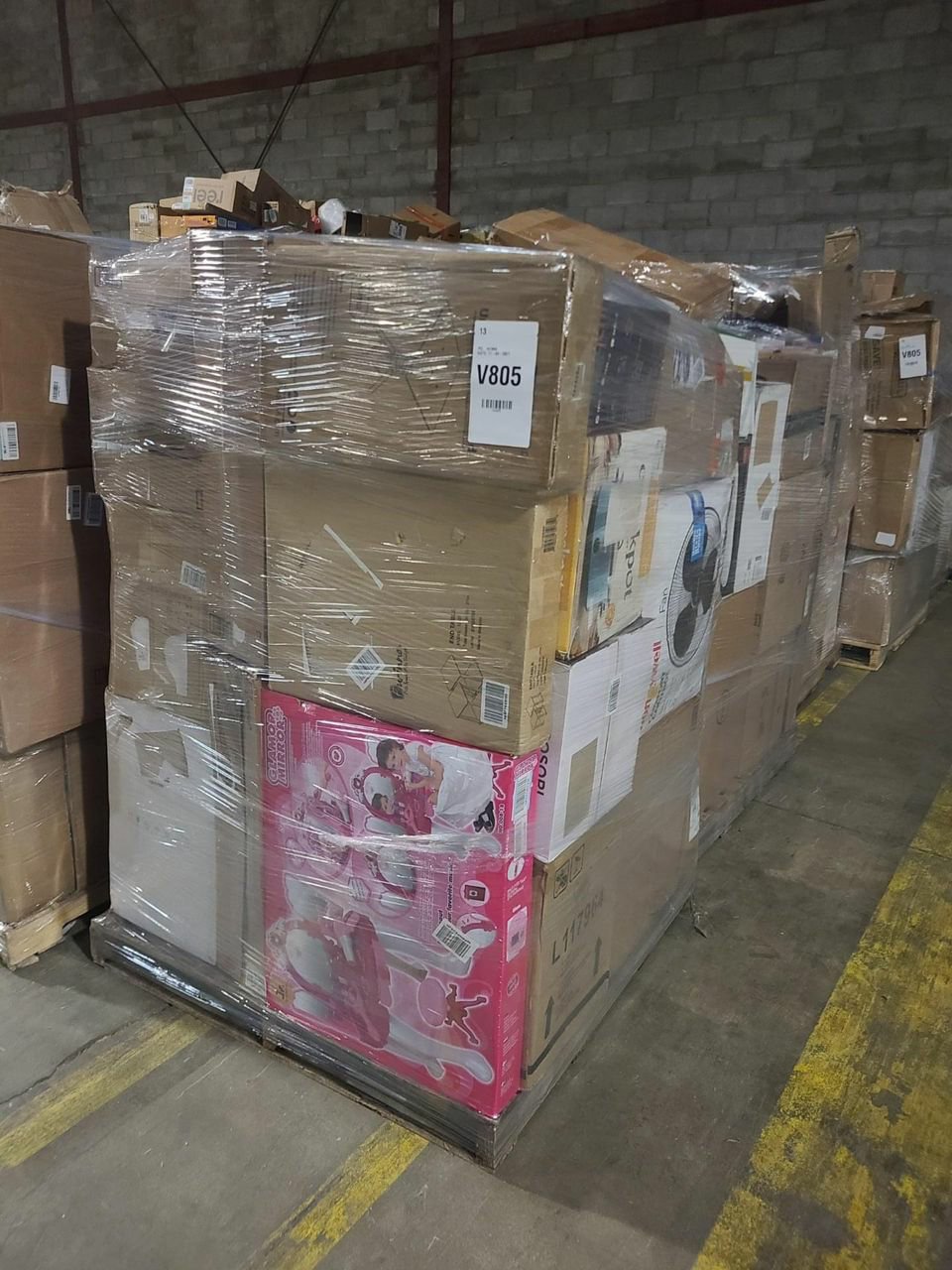 TRGT Bulk Overstock Pallets - Image 10