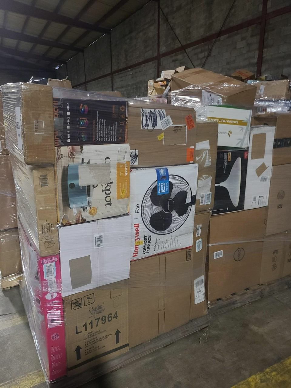 TRGT Bulk Overstock Pallets - Image 3