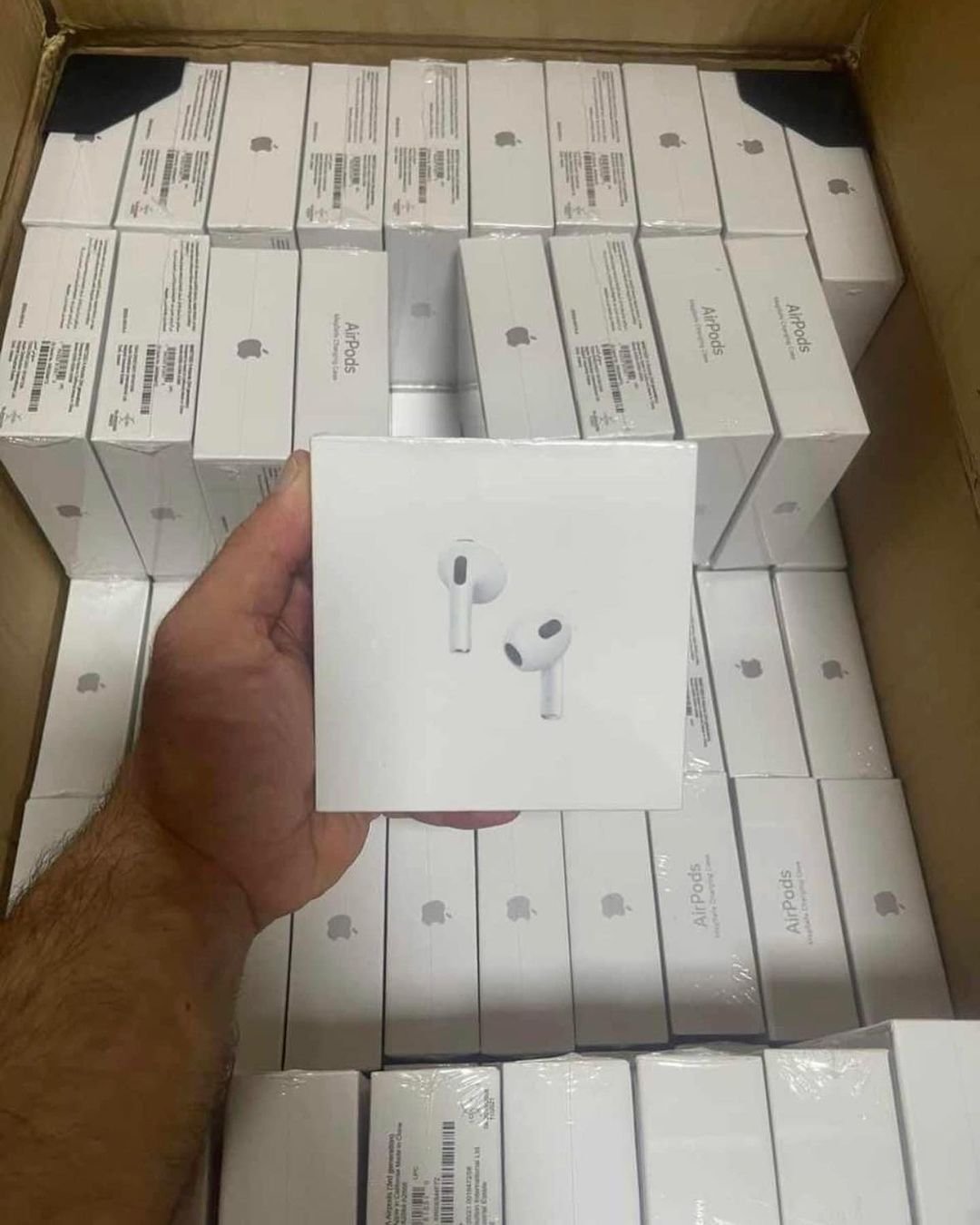 Apple Airpods pro pallets - Image 3
