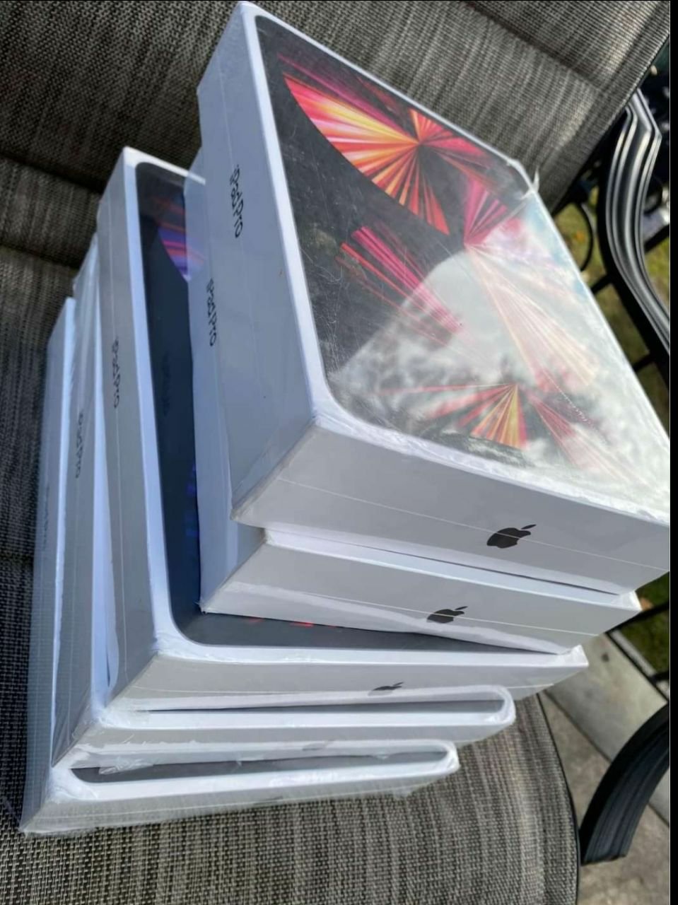 iPad pro pallets - Image 6