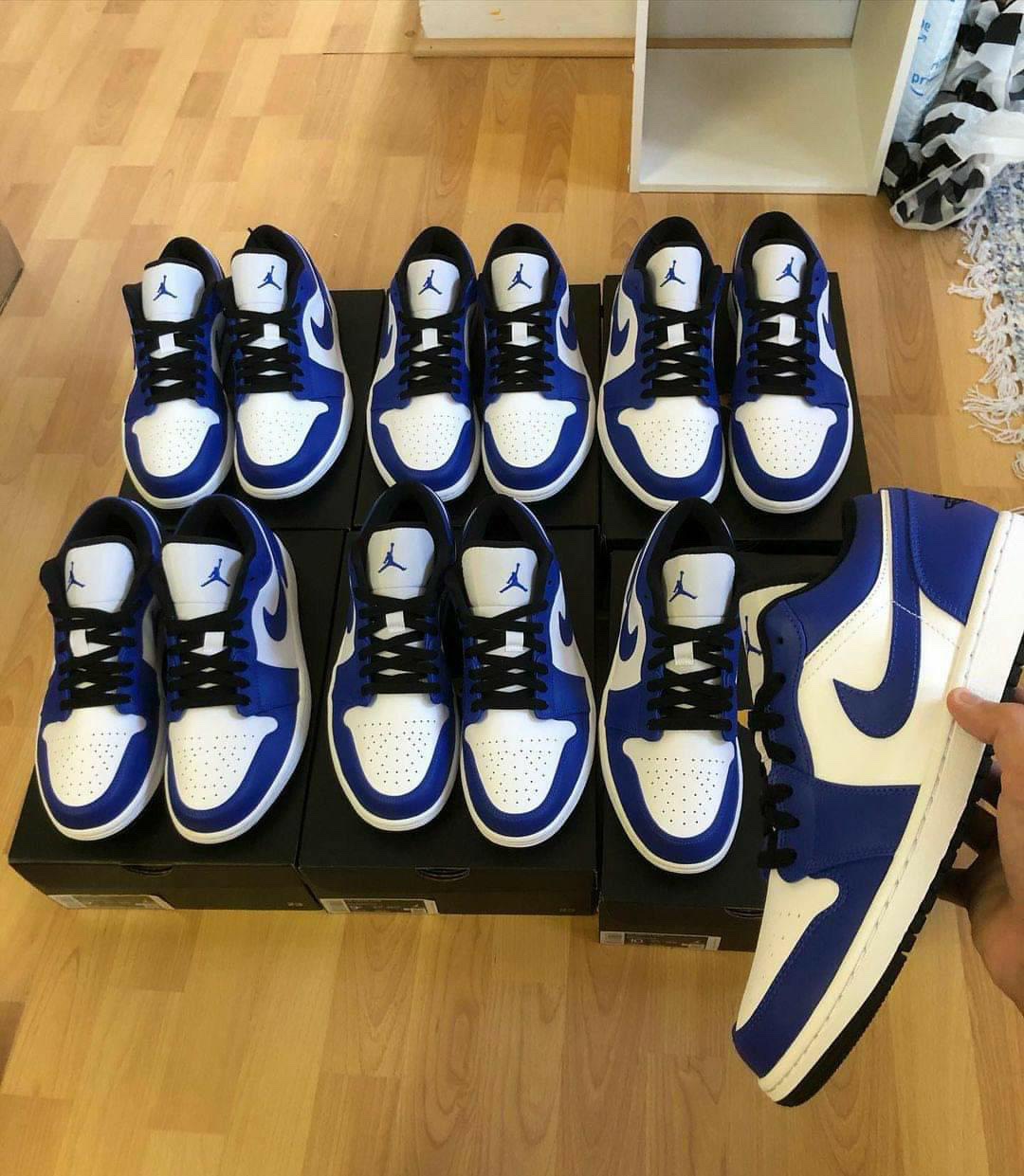 Authentic Nike sneakers pallets - Image 12