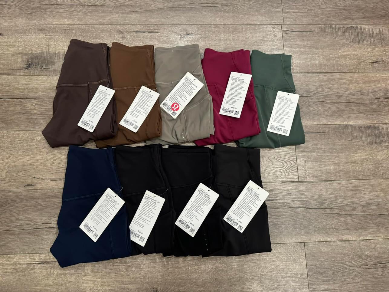 Lululemon clothing pallet - Image 28