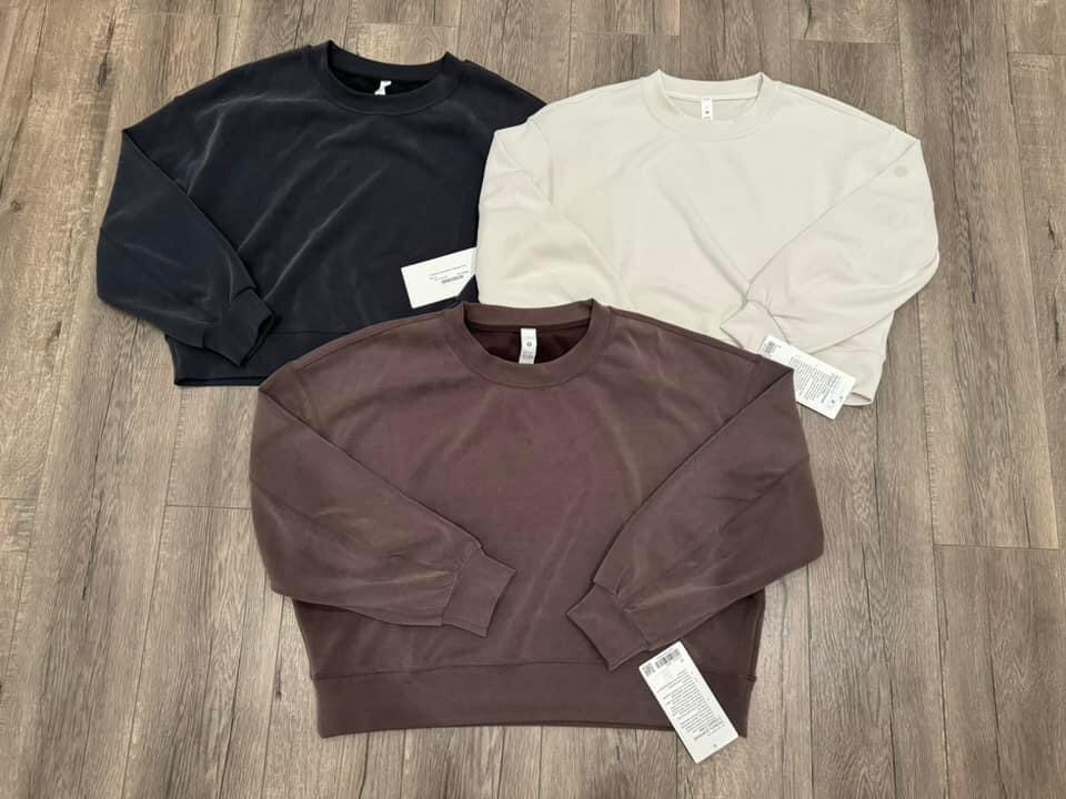 Lululemon clothing pallet - Image 24