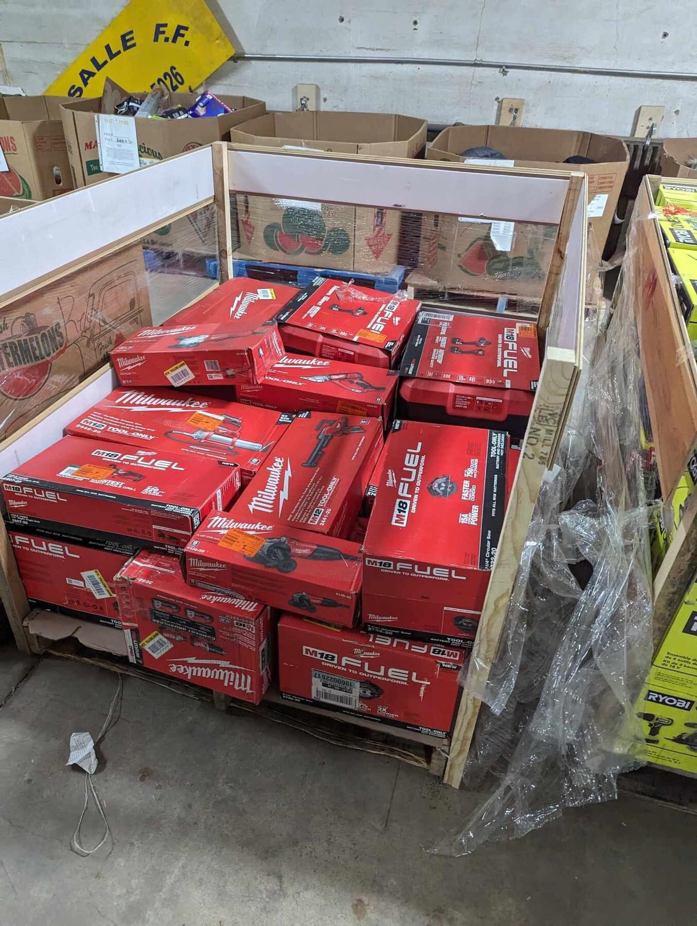 Milwaukee tool pallets - Image 8