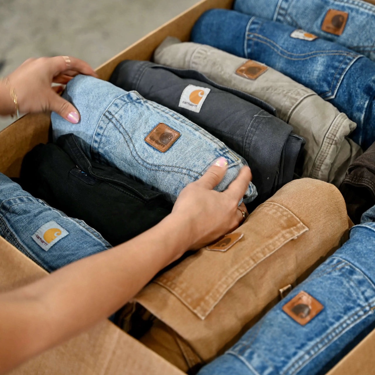Carhartt clothing pallets - Image 8